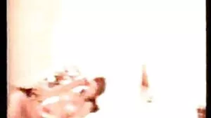 Επιθετικός λεσβιακός σωλήνας προσώπου