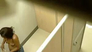 Ομοφυλοφιλική πορνογραφία πιάστηκε από το κοινό