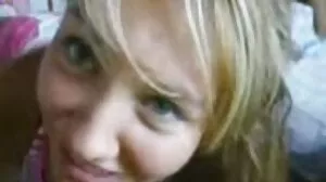 Julie Lewis Dreyfus Γυμνό
